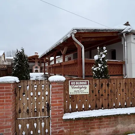 Kis Bujdoso Vendeghaz *