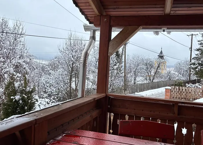 Apartament Kis Bujdoso Vendeghaz *